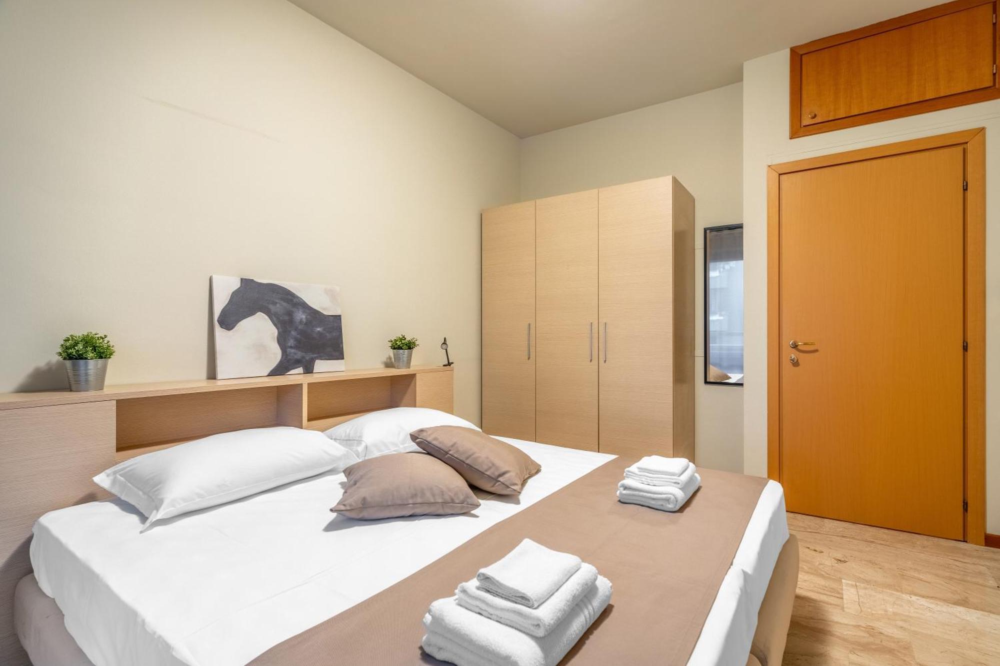 Casa Da Suite Fraschini มิลาน ภายนอก รูปภาพ