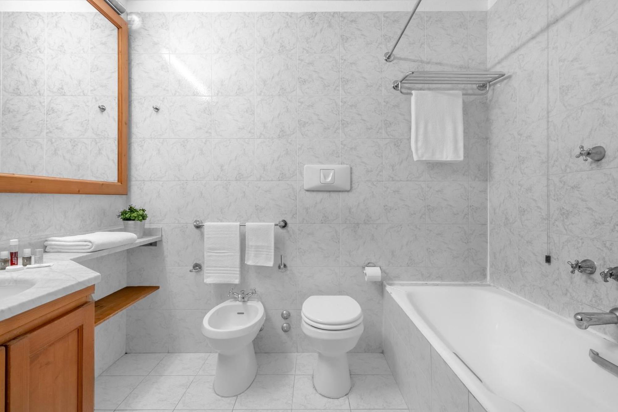 Casa Da Suite Fraschini มิลาน ภายนอก รูปภาพ