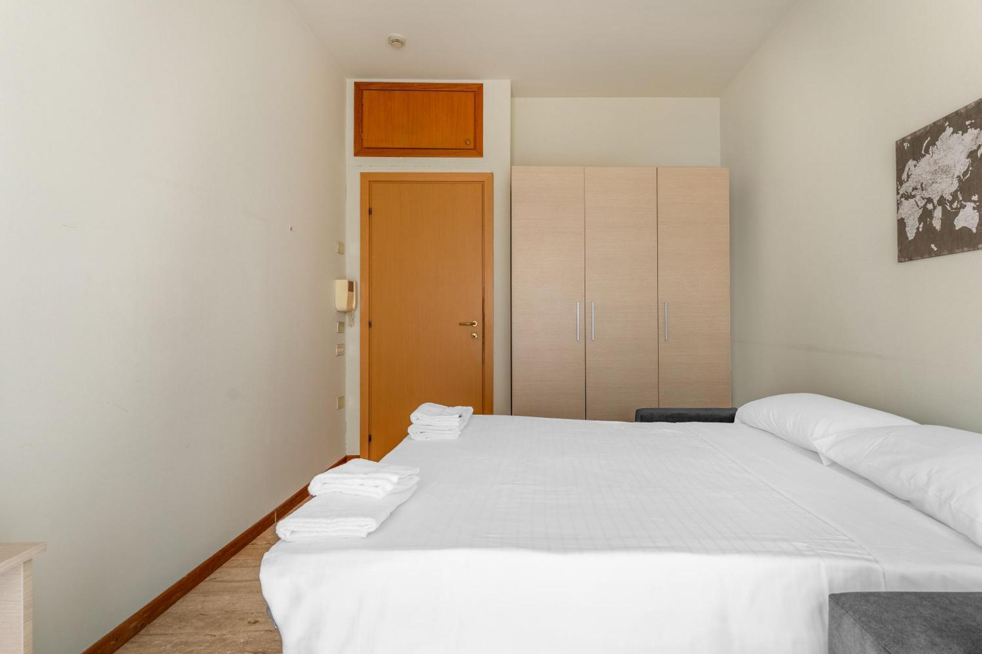 Casa Da Suite Fraschini มิลาน ภายนอก รูปภาพ